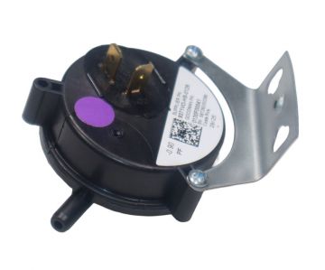 Goodman 0130F00041 Pressure Switch -.90 inch NO