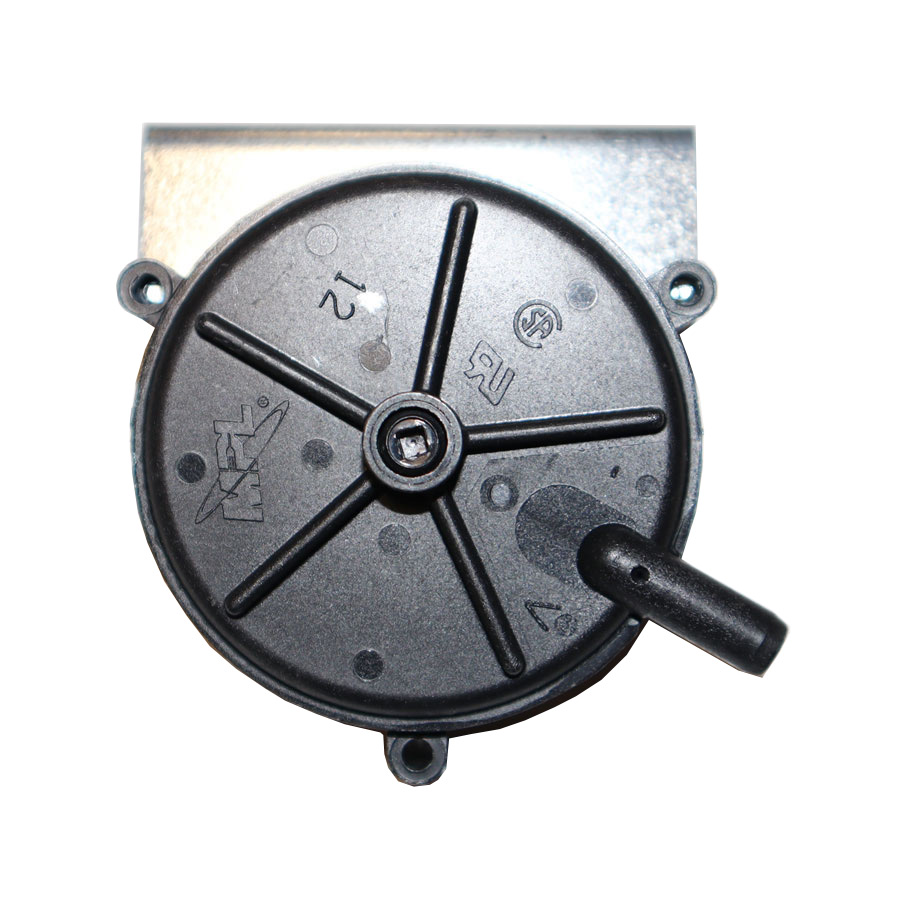 GoodmanParts.net: Goodman 0130F00069 Pressure Switch -.95 inch NO