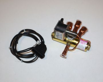 Goodman 0151R00067S Reversing Valve