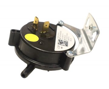Goodman B1370133 Pressure Switch -.35 inch NO